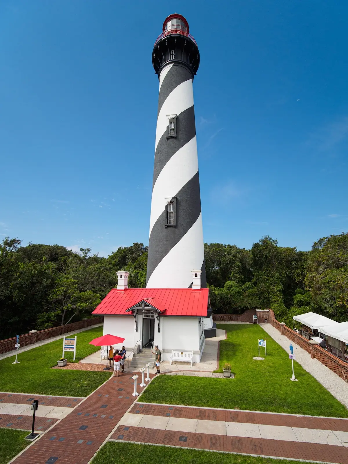 St. Augustine Lighthouse, a beacon of Florida history and a gorgeous location for wedding photos